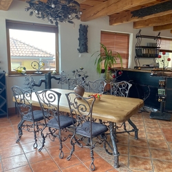 Ateli�r kov��skeho umenia UKOVMI - showroom - dizajnov� n�bytok, svietidl�, doplnky....